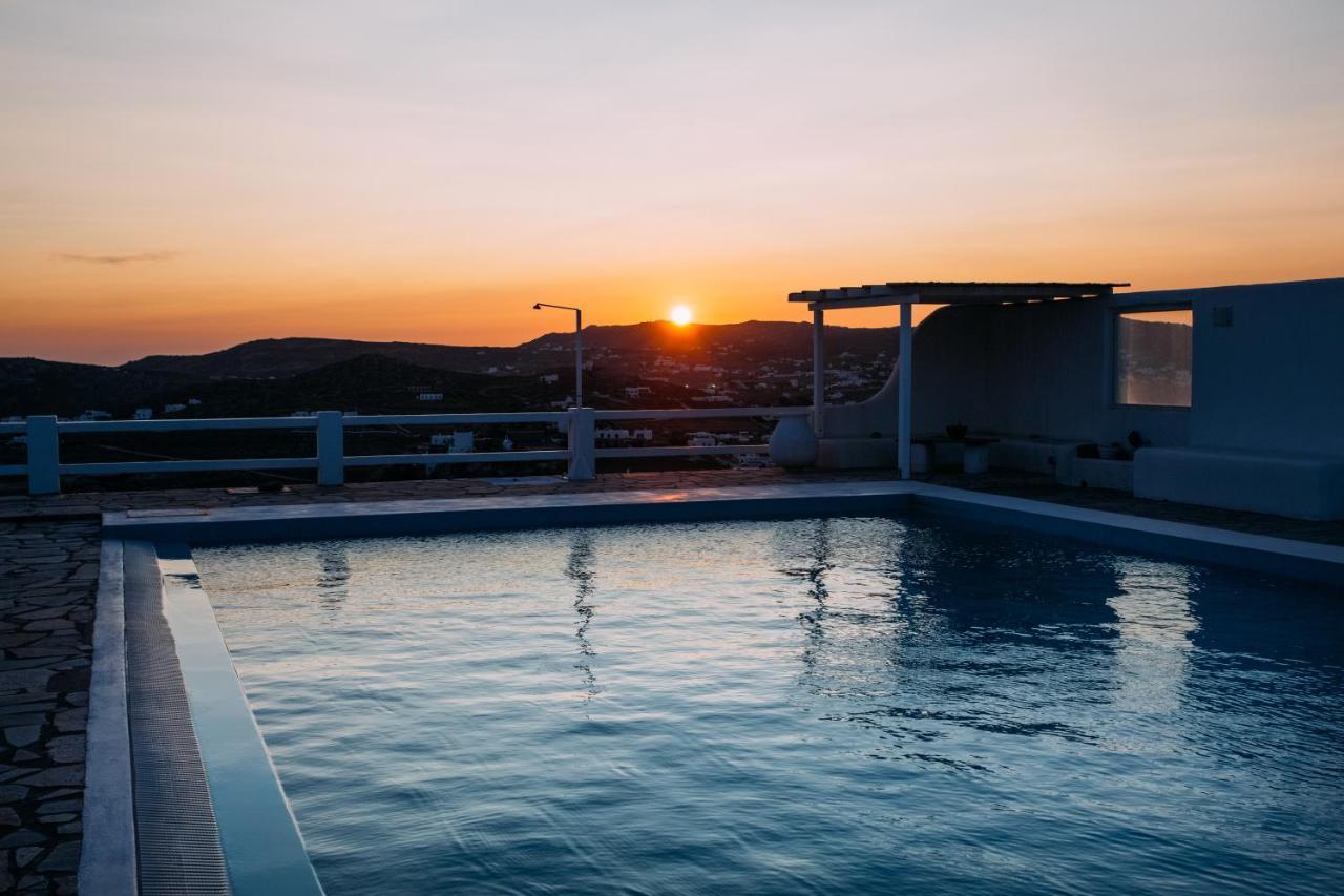 Mykonos Supreme Comfort Suites & Villas Kalafatis Exterior foto