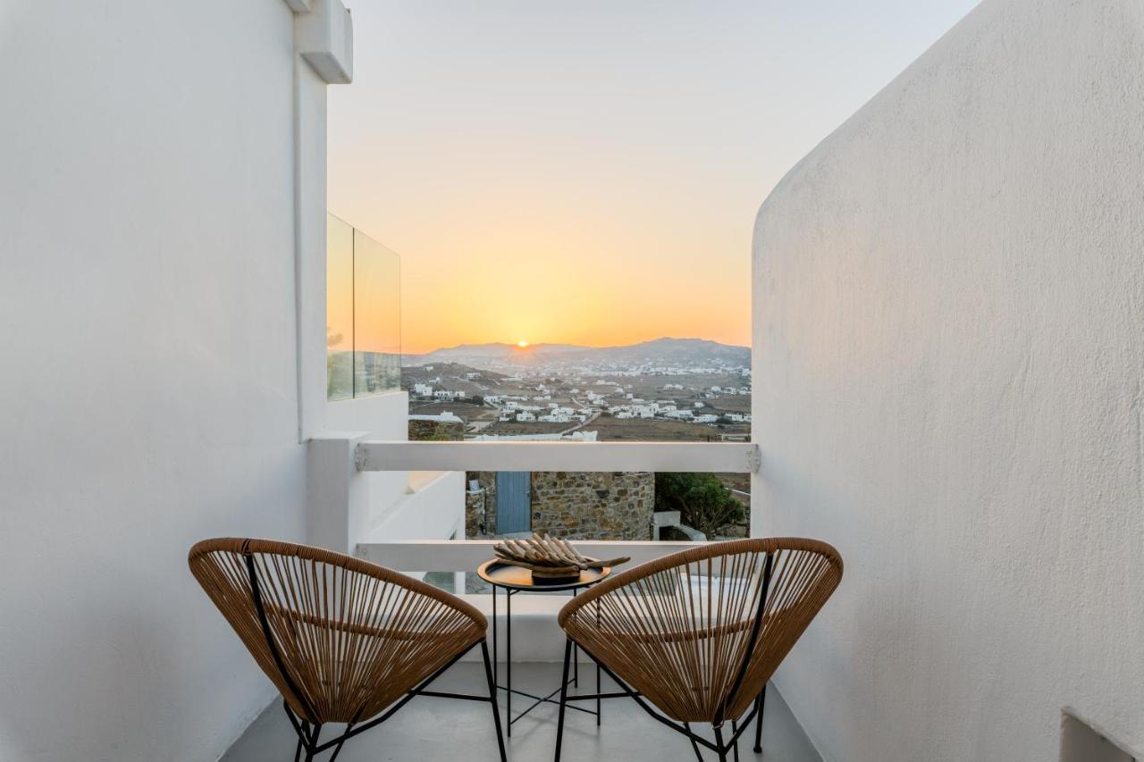 Mykonos Supreme Comfort Suites & Villas Kalafatis Exterior foto