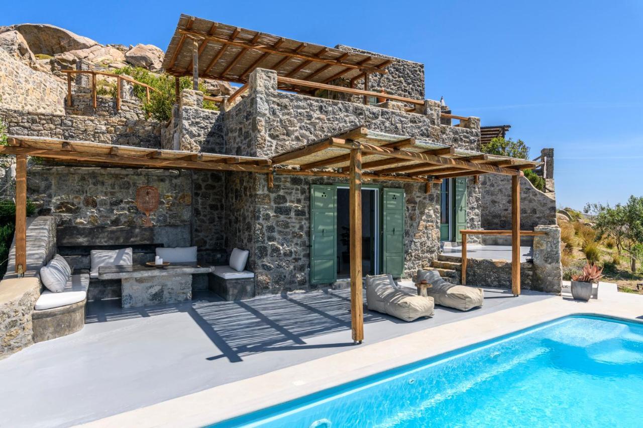Mykonos Supreme Comfort Suites & Villas Kalafatis Exterior foto