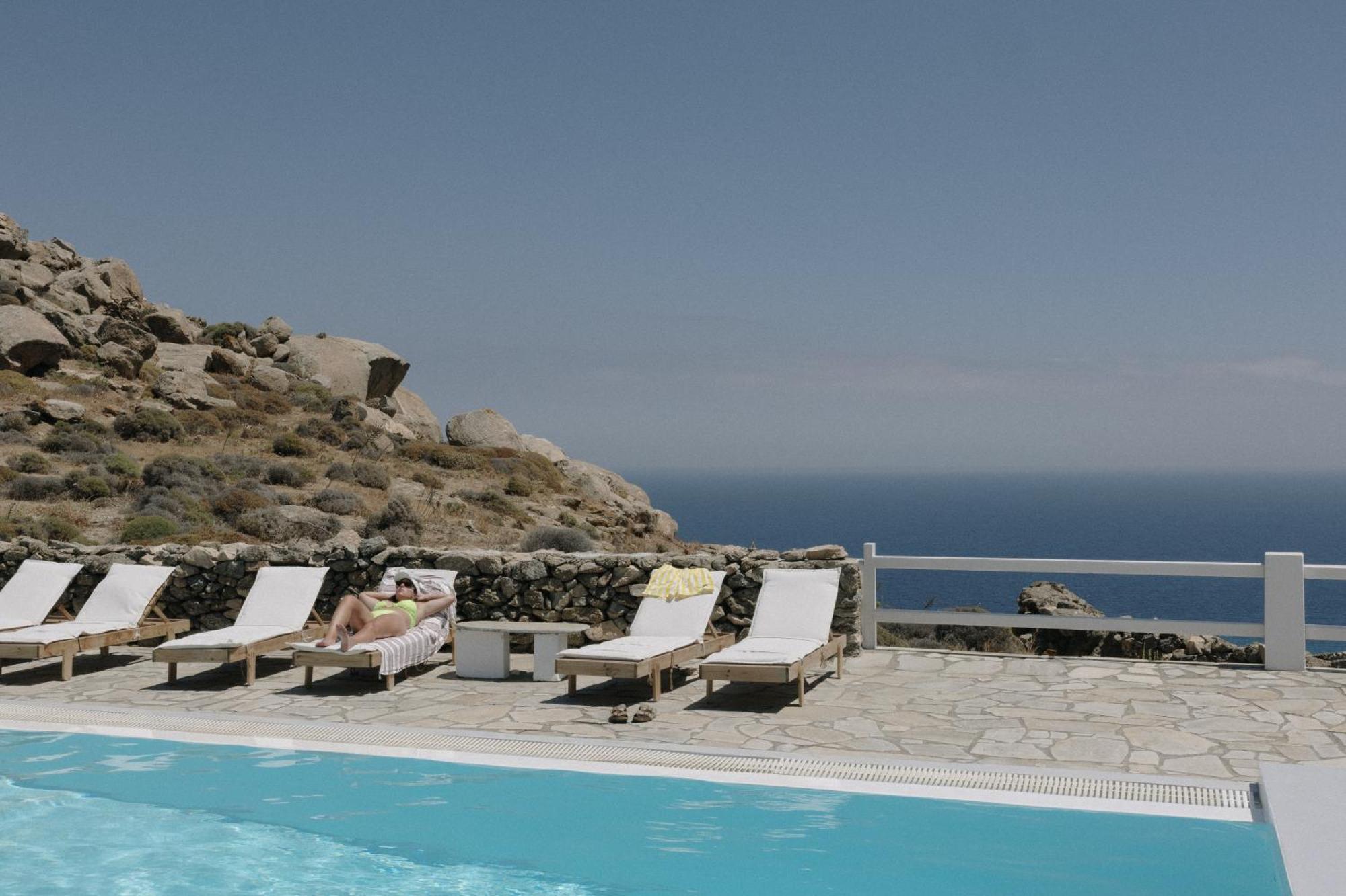 Mykonos Supreme Comfort Suites & Villas Kalafatis Exterior foto
